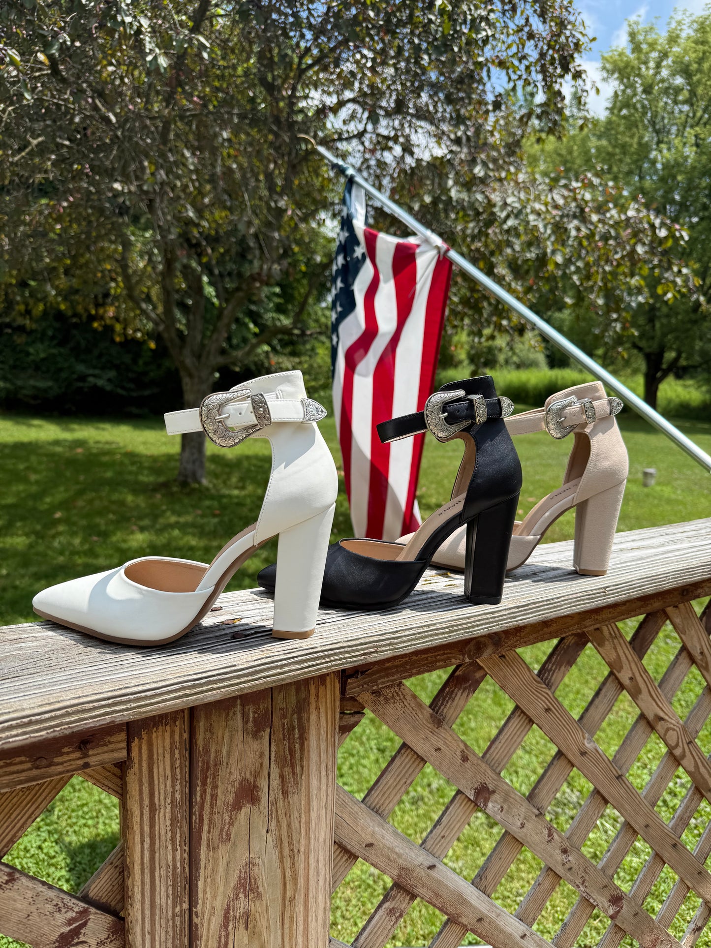 WHITE Closed toe heel with buckle no leather just as pictured!