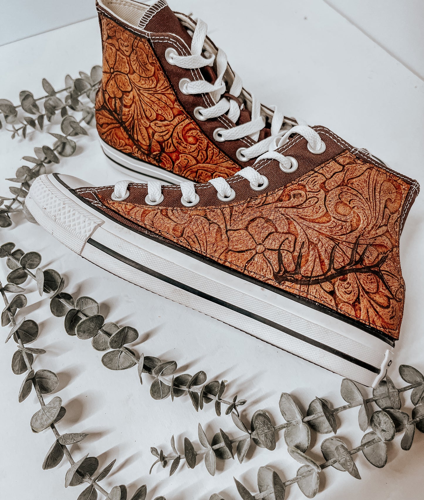Elk horn converse
