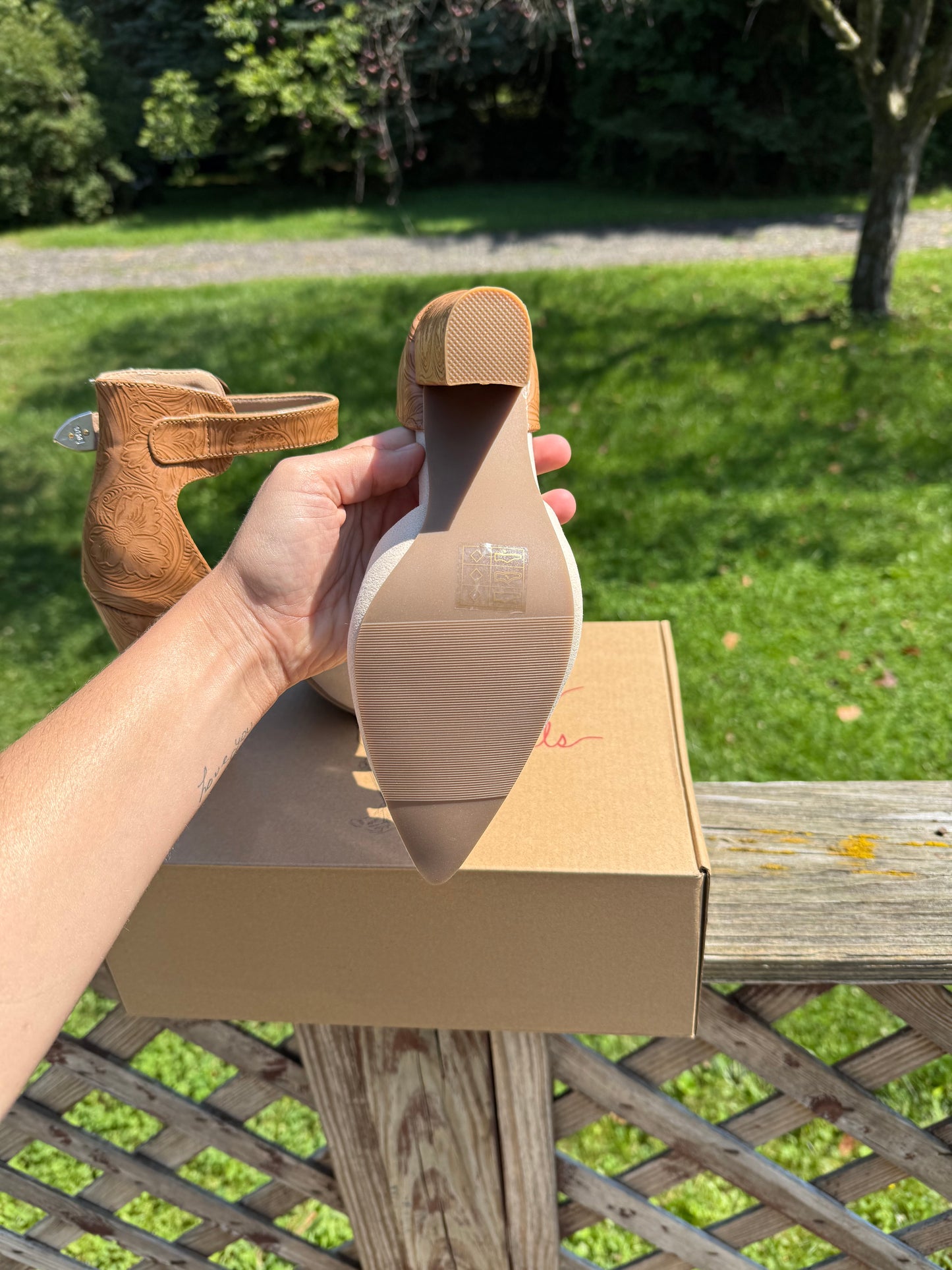 New embossed closed toe heels