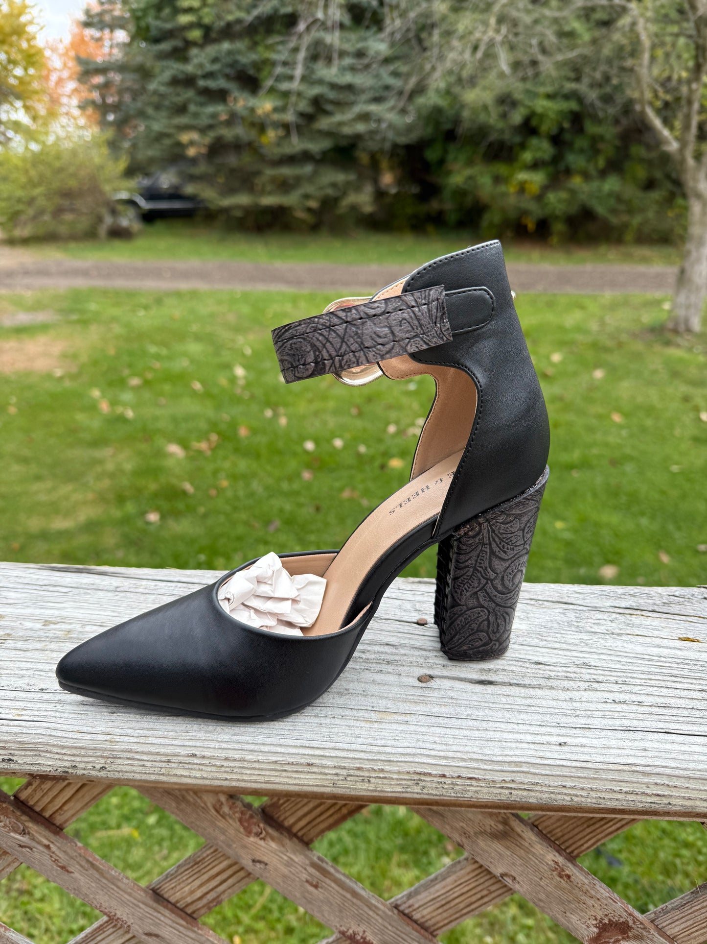 Black Closed Toe Heels With Buckle With Leather
