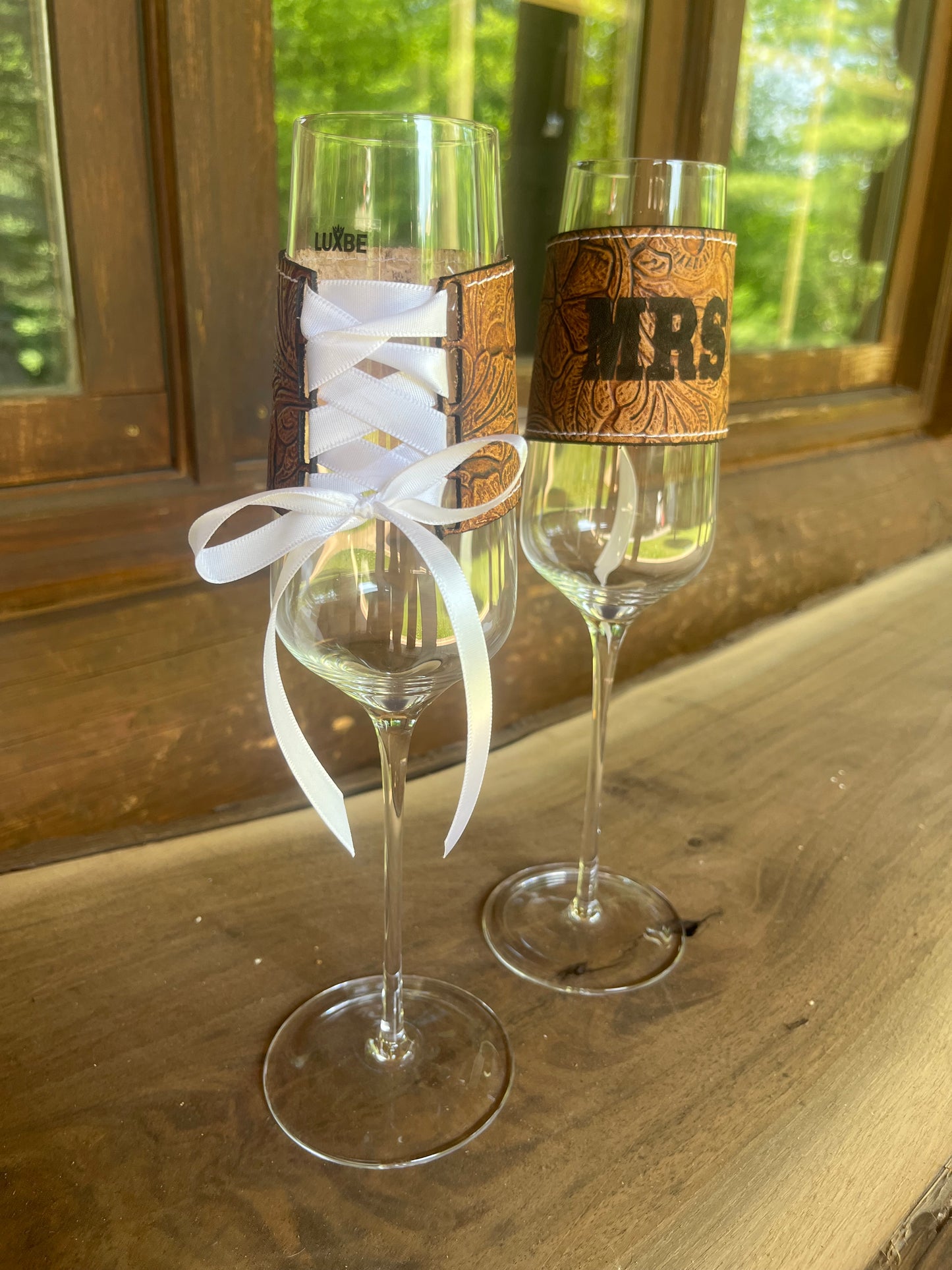 Champagne glass set